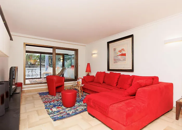 Apartment Gray 2a2 *