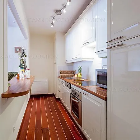 Gray 2a2 Appartement