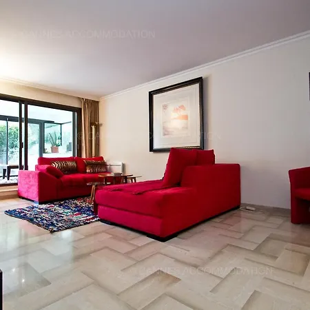 Appartement Gray 2a2 *